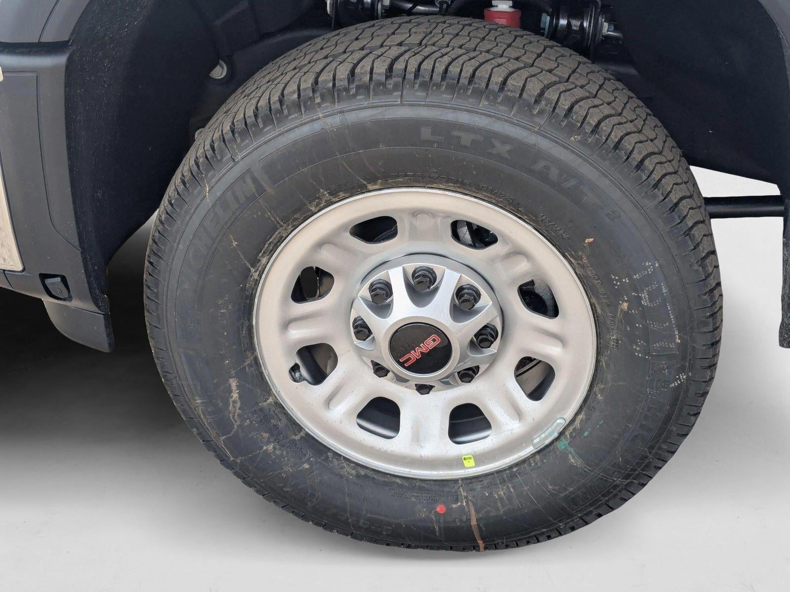 2025 GMC Sierra 2500 HD Pro