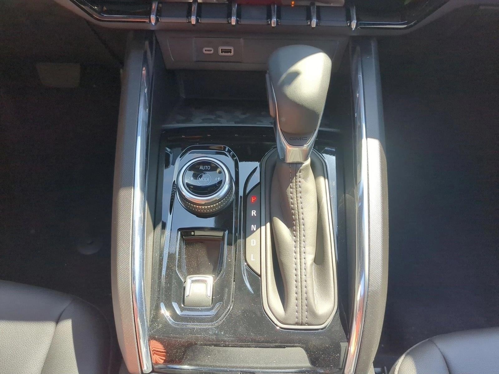 2025 GMC Canyon Elevation