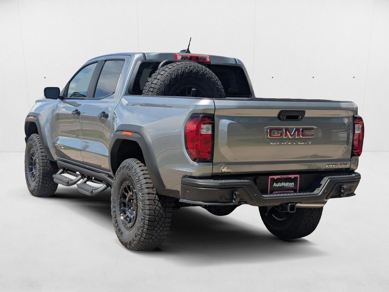 2025 GMC Canyon AT4