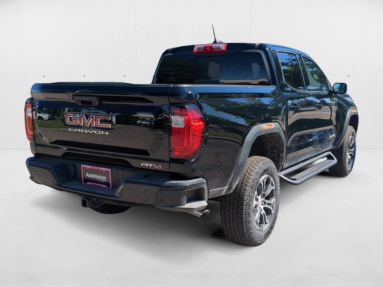 2025 GMC Canyon AT4