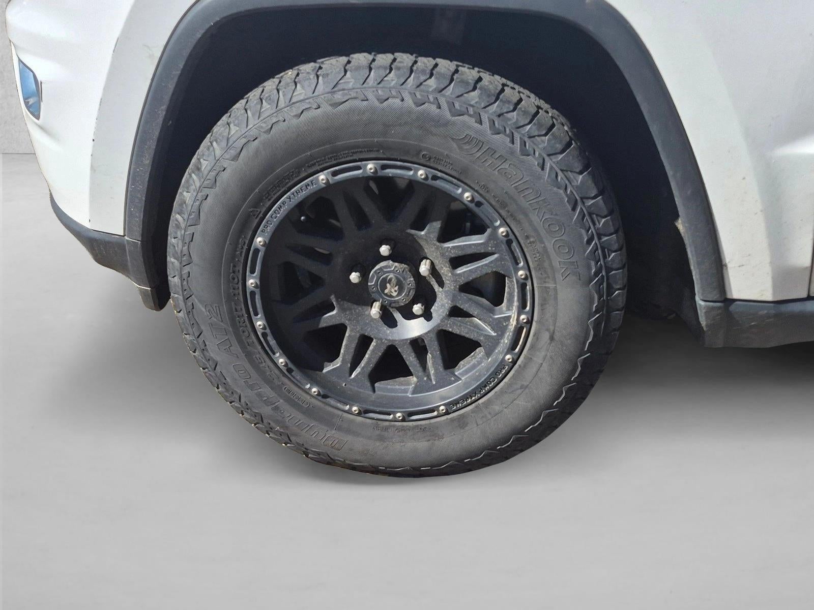 2017 Jeep Grand Cherokee Laredo
