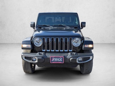 2022 Jeep Gladiator Overland