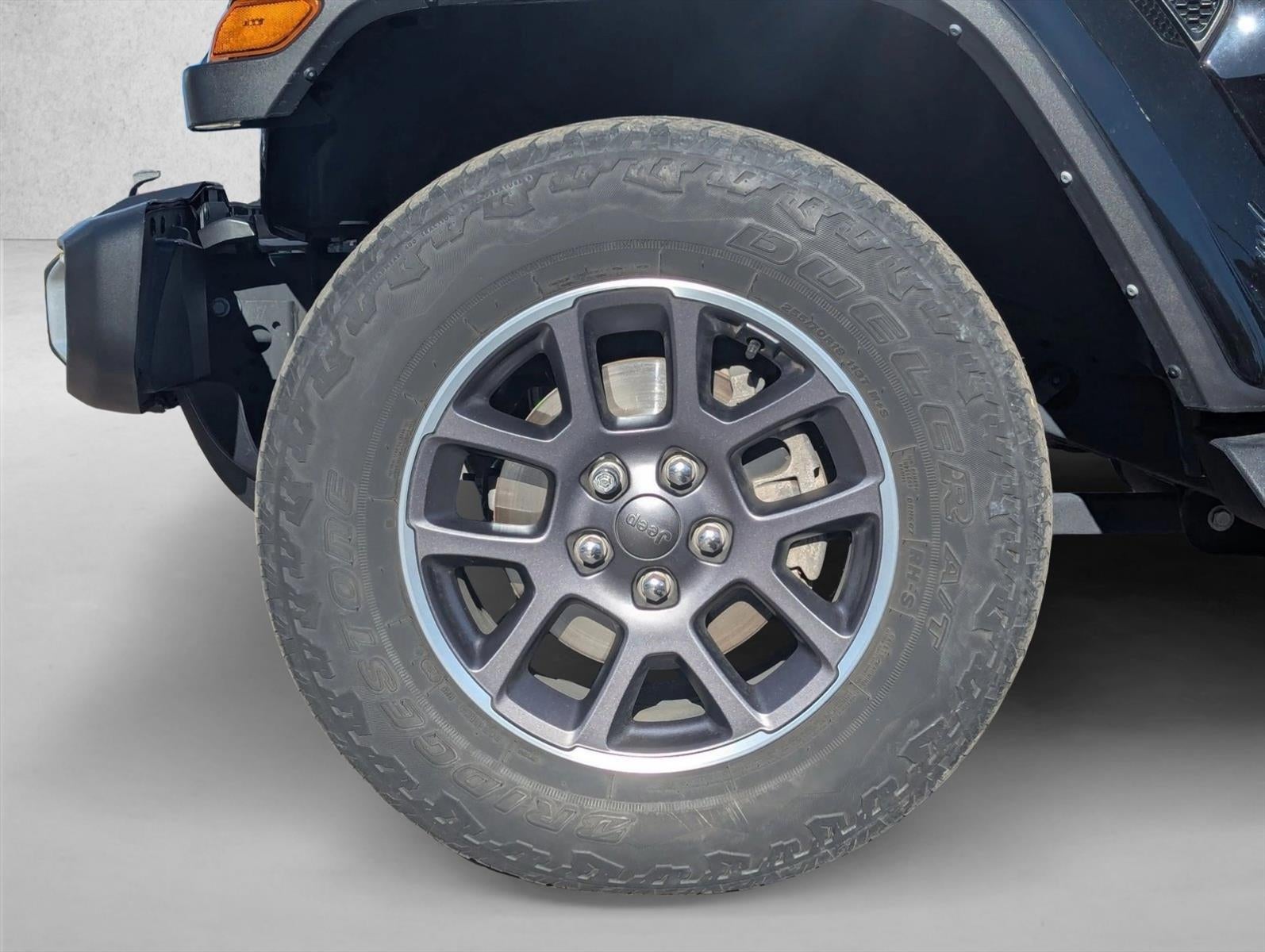 2022 Jeep Gladiator Overland