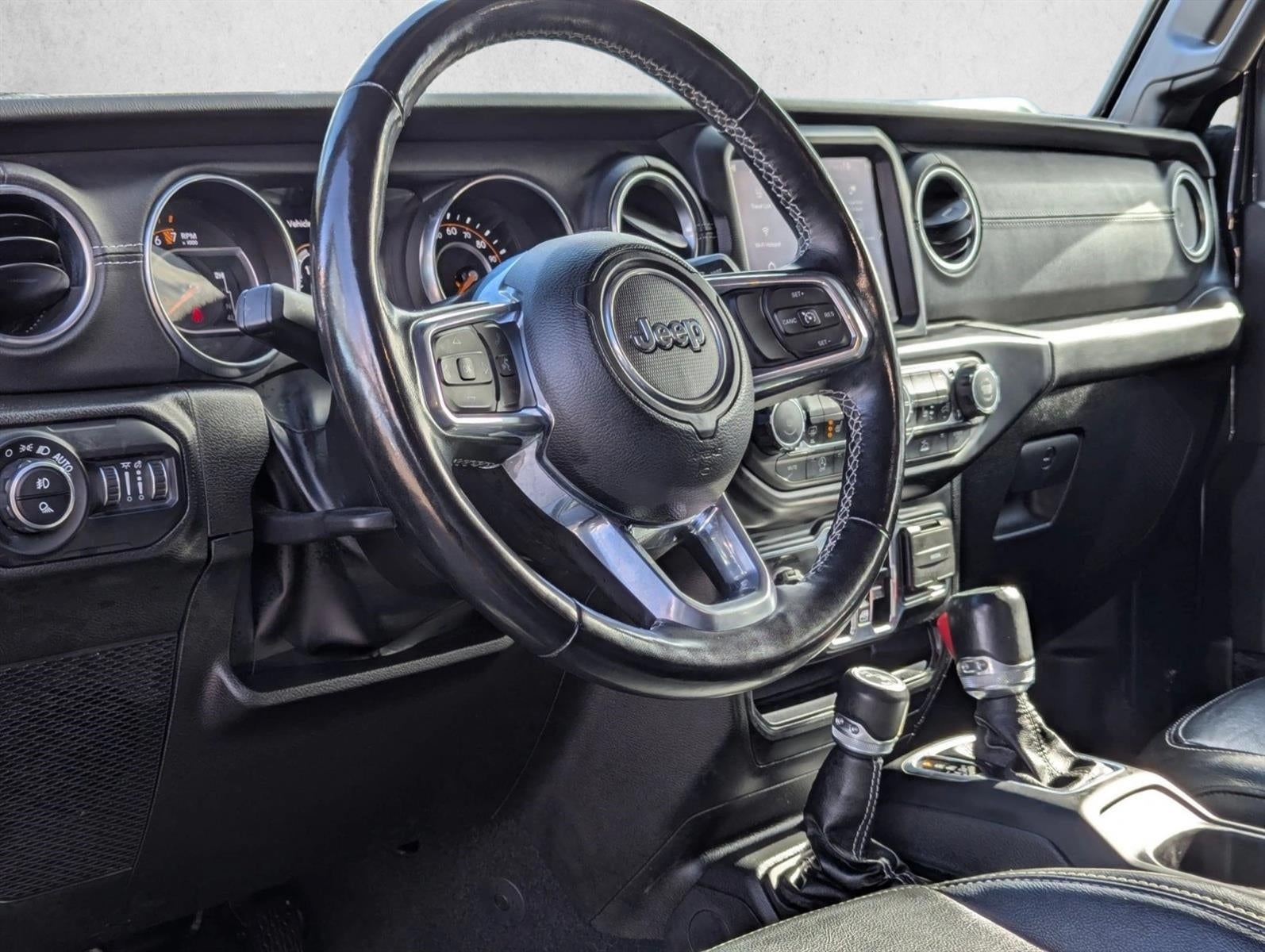 2022 Jeep Gladiator Overland