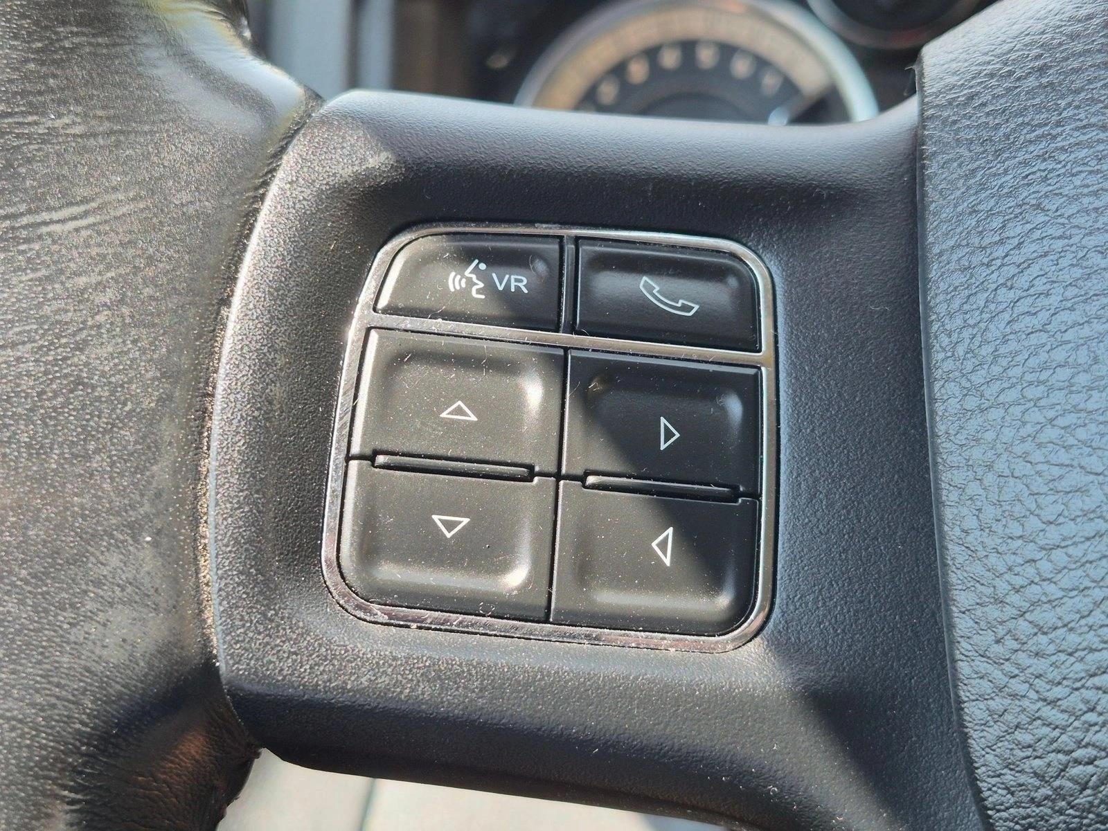 2019 RAM 1500 Classic Big Horn Crew Cab 4x4 5'7" Box