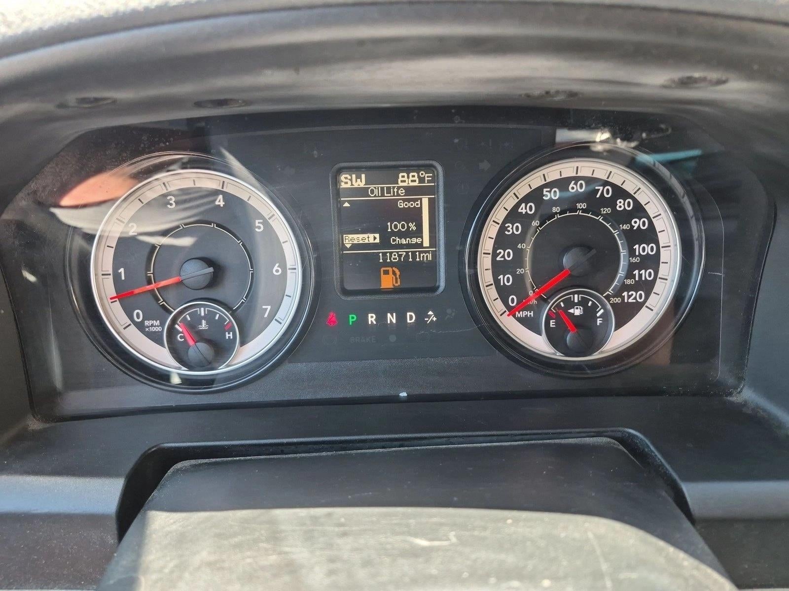 2020 RAM 1500 Classic SLT Crew Cab 4x4 6'4" Box
