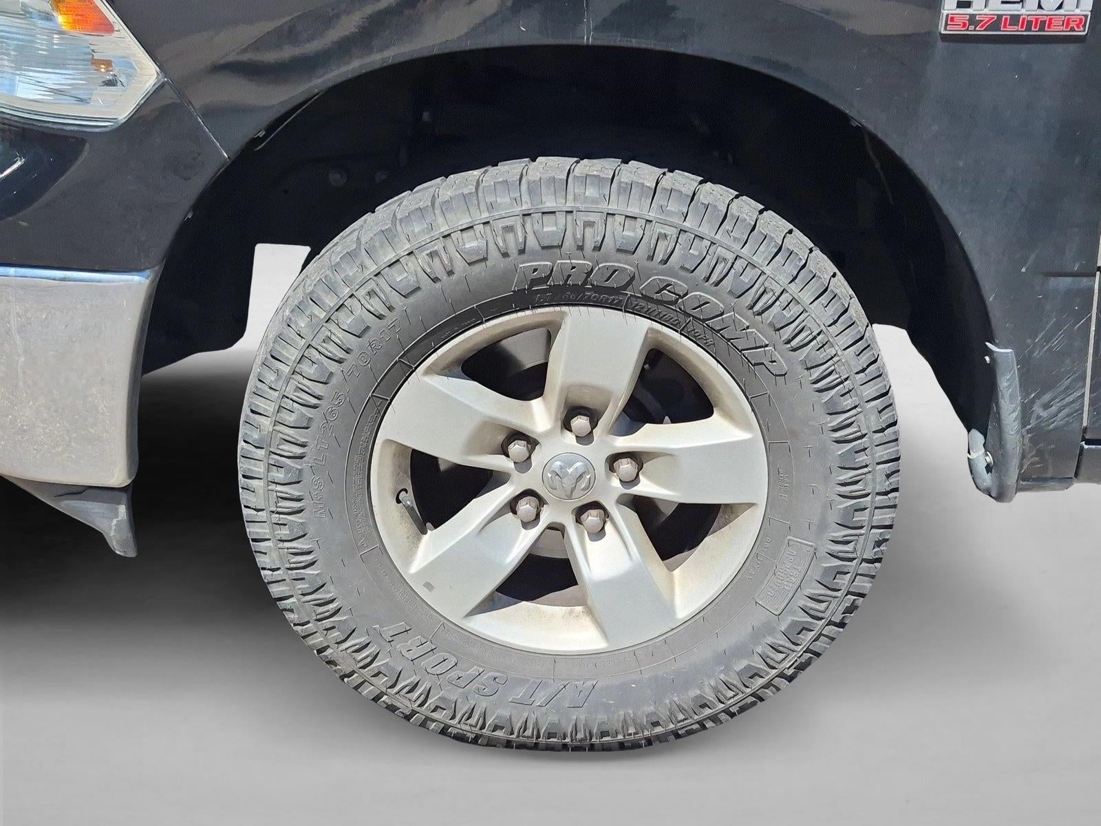 2020 RAM 1500 Classic SLT Crew Cab 4x4 6'4" Box