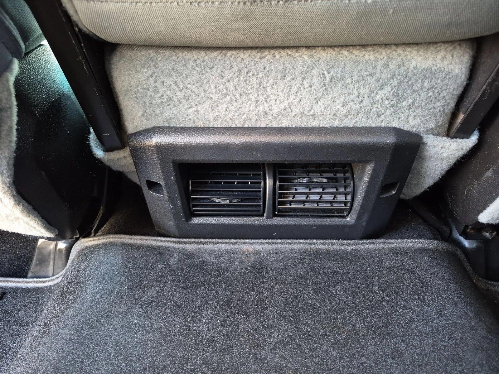2020 RAM 1500 Classic SLT Crew Cab 4x4 6'4" Box