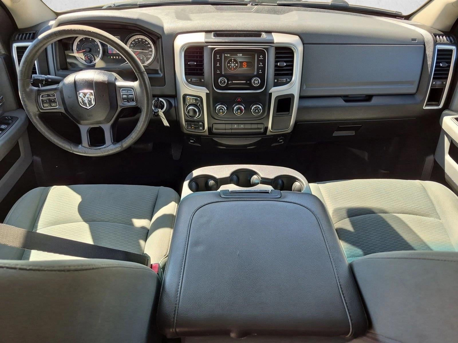 2020 RAM 1500 Classic SLT Crew Cab 4x4 6'4" Box