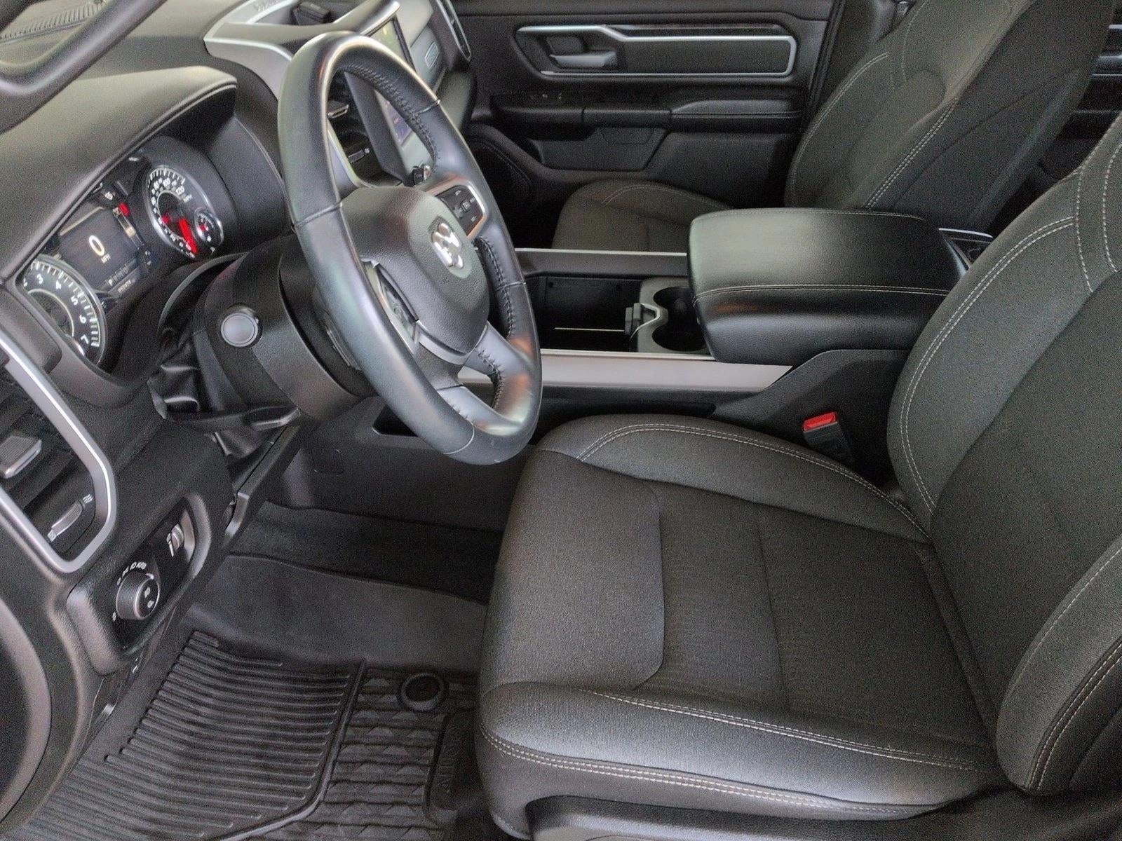 2022 RAM 1500 Big Horn Crew Cab 4x4 5'7" Box