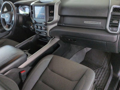 2022 RAM 1500 Big Horn Crew Cab 4x4 5'7" Box