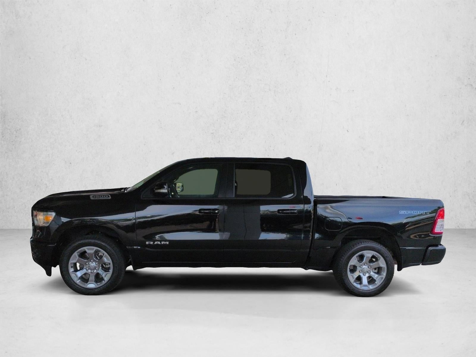 2022 RAM 1500 Big Horn Crew Cab 4x4 5'7" Box