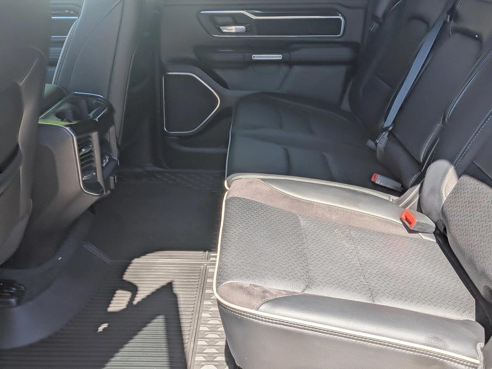 2022 RAM 1500 Laramie Crew Cab 4x4 5'7" Box