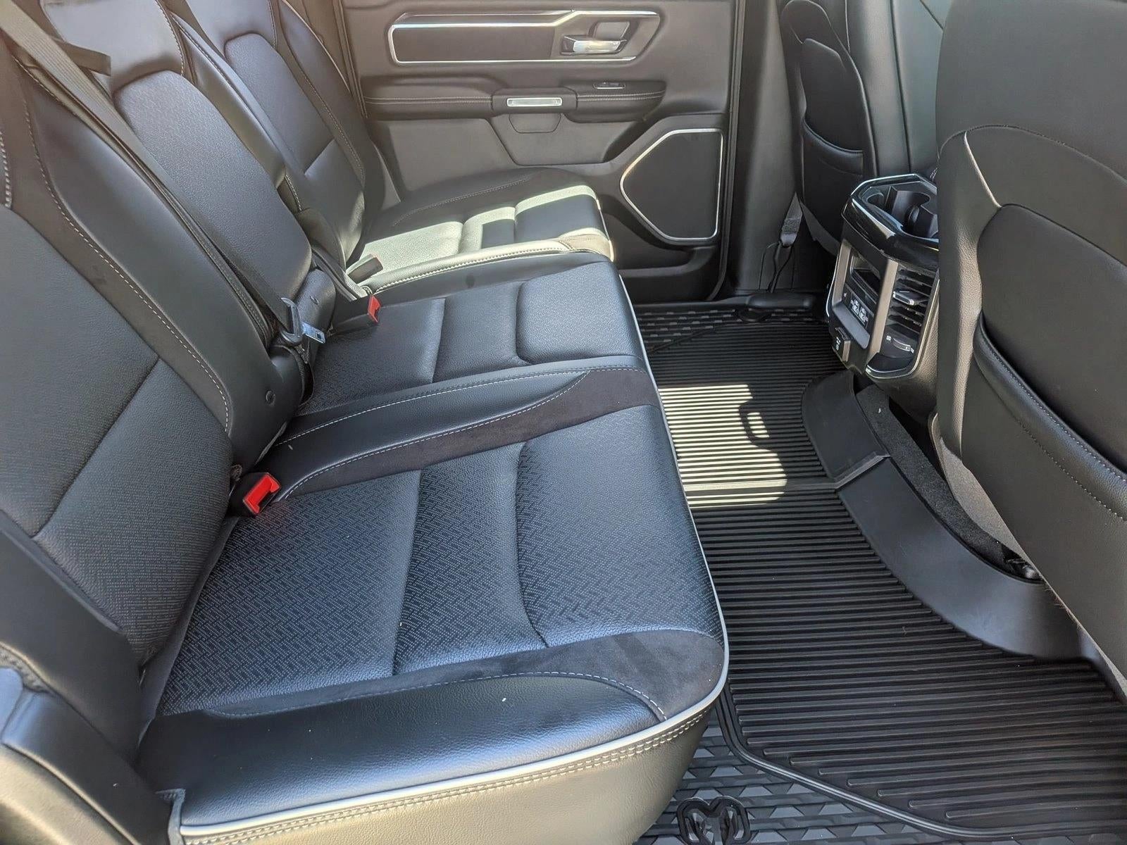 2022 RAM 1500 Laramie Crew Cab 4x4 5'7" Box