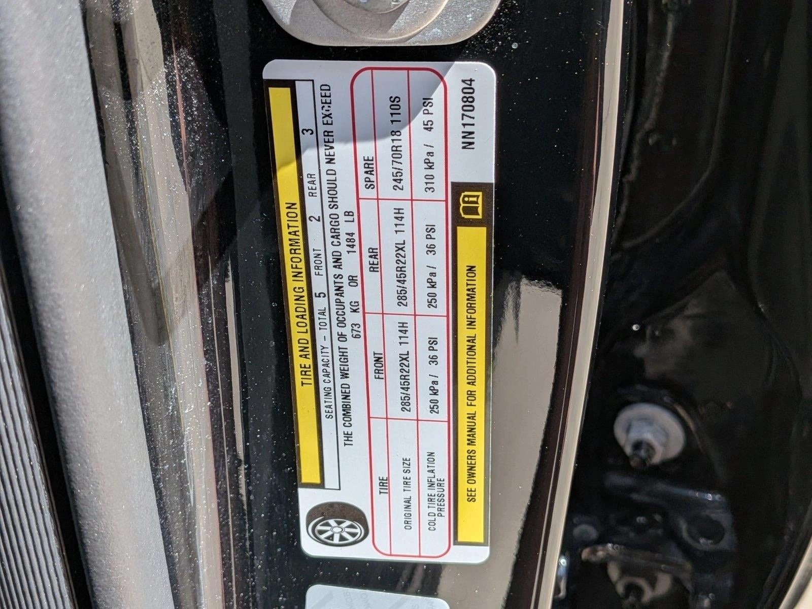 2022 RAM 1500 Laramie Crew Cab 4x4 5'7" Box