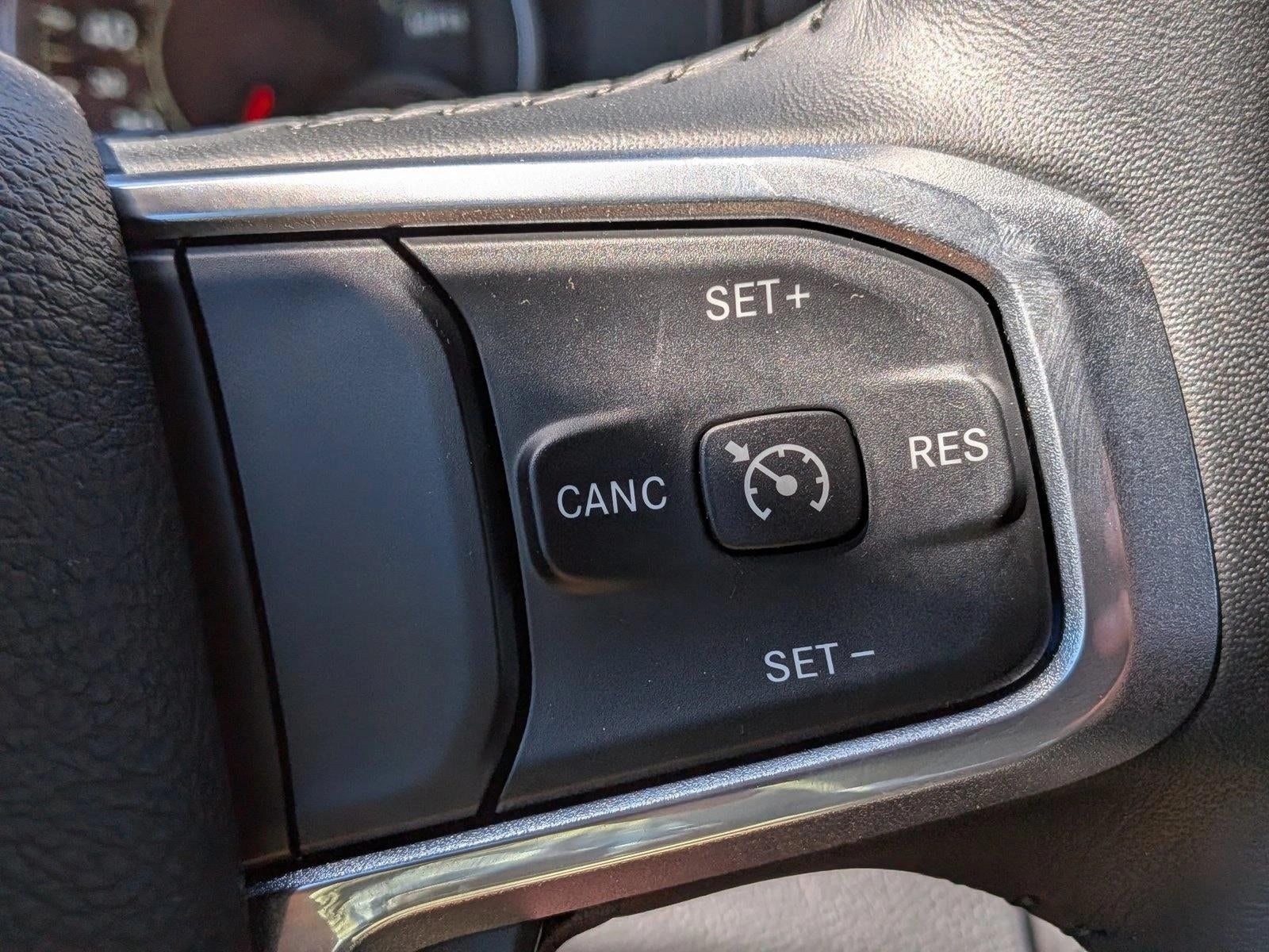 2022 RAM 1500 Laramie Crew Cab 4x4 5'7" Box