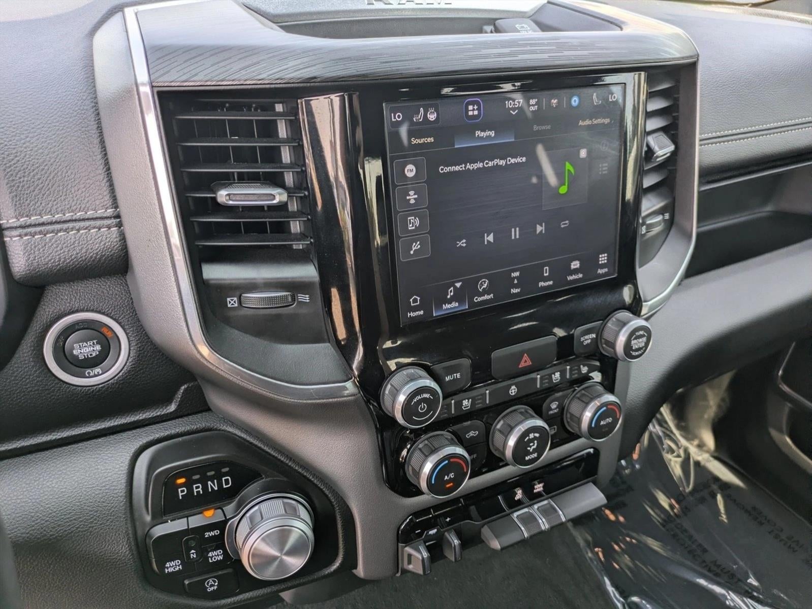 2024 RAM 1500 Laramie Crew Cab 4x4 5'7" Box