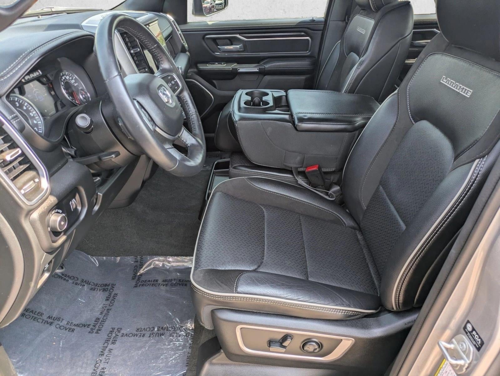 2024 RAM 1500 Laramie Crew Cab 4x4 5'7" Box
