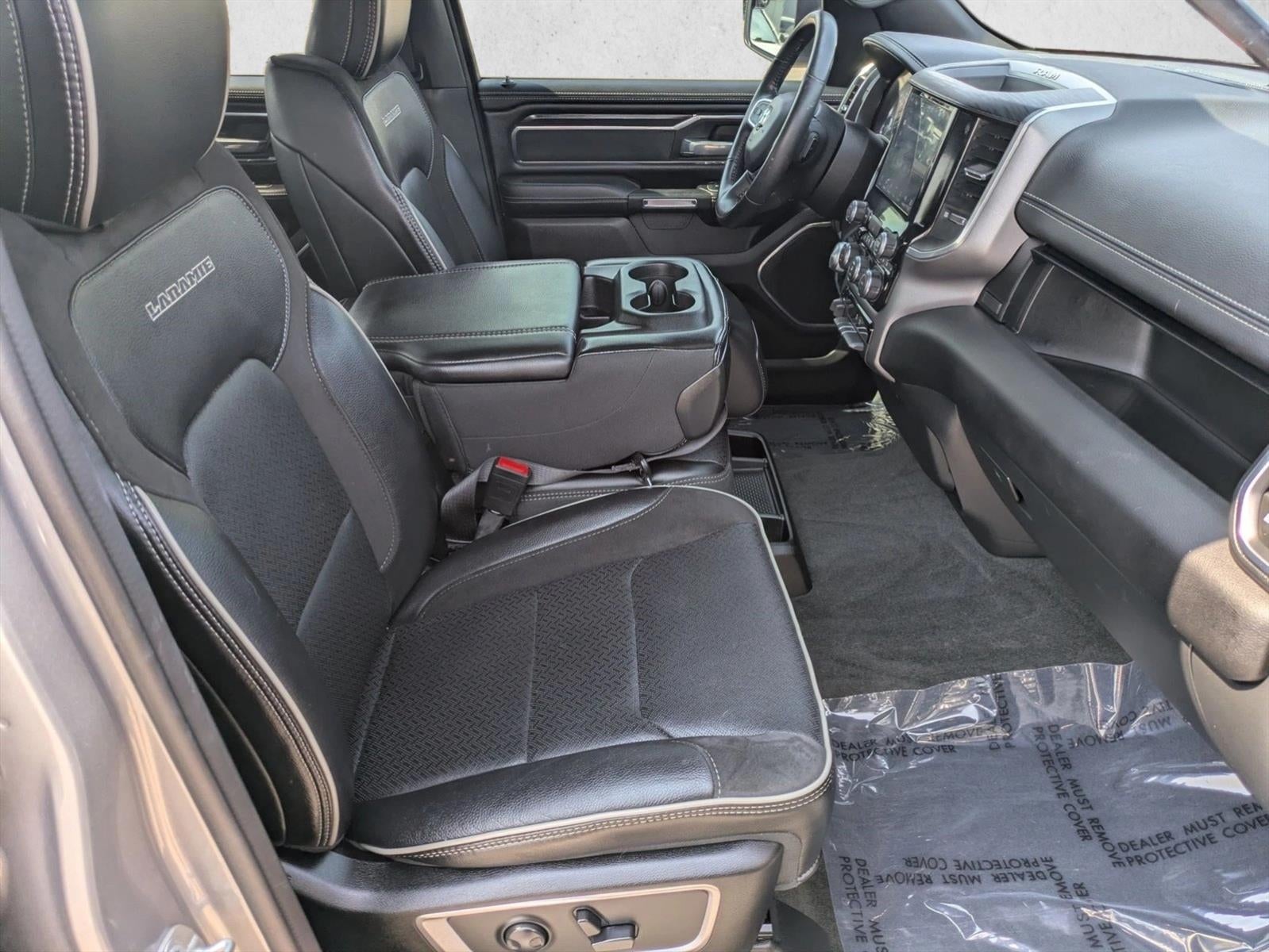 2024 RAM 1500 Laramie Crew Cab 4x4 5'7" Box