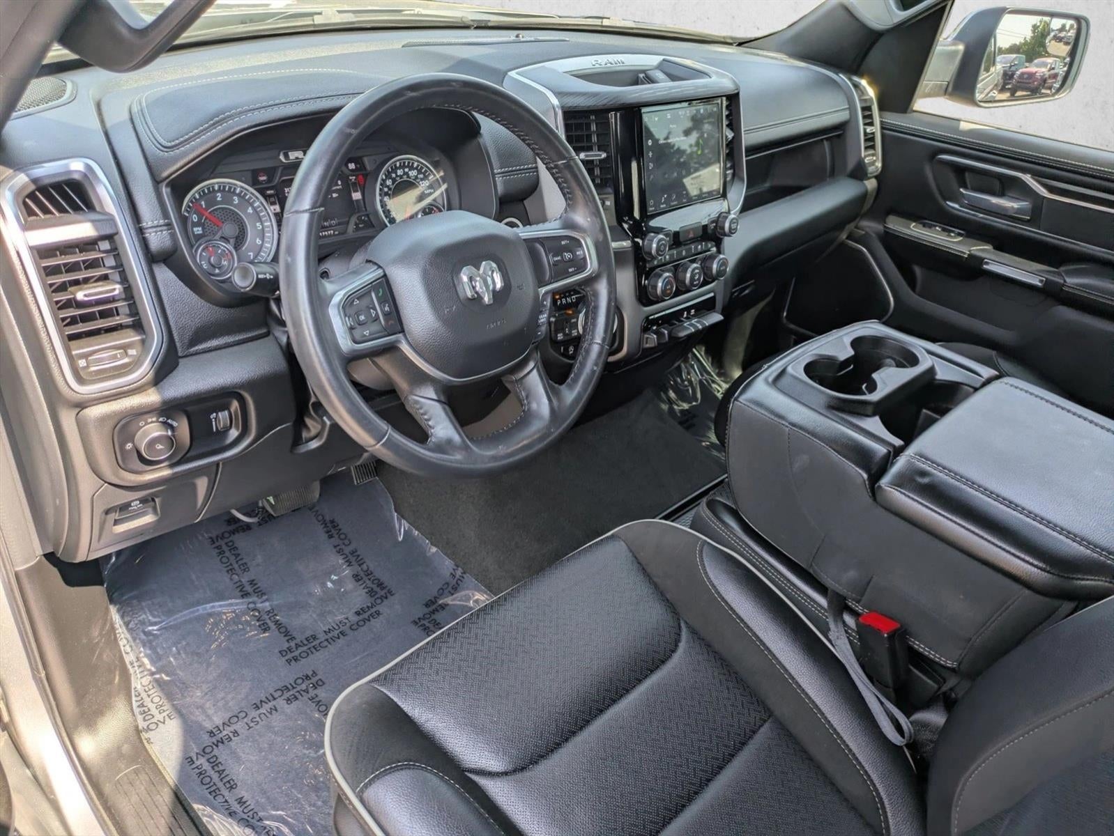 2024 RAM 1500 Laramie Crew Cab 4x4 5'7" Box