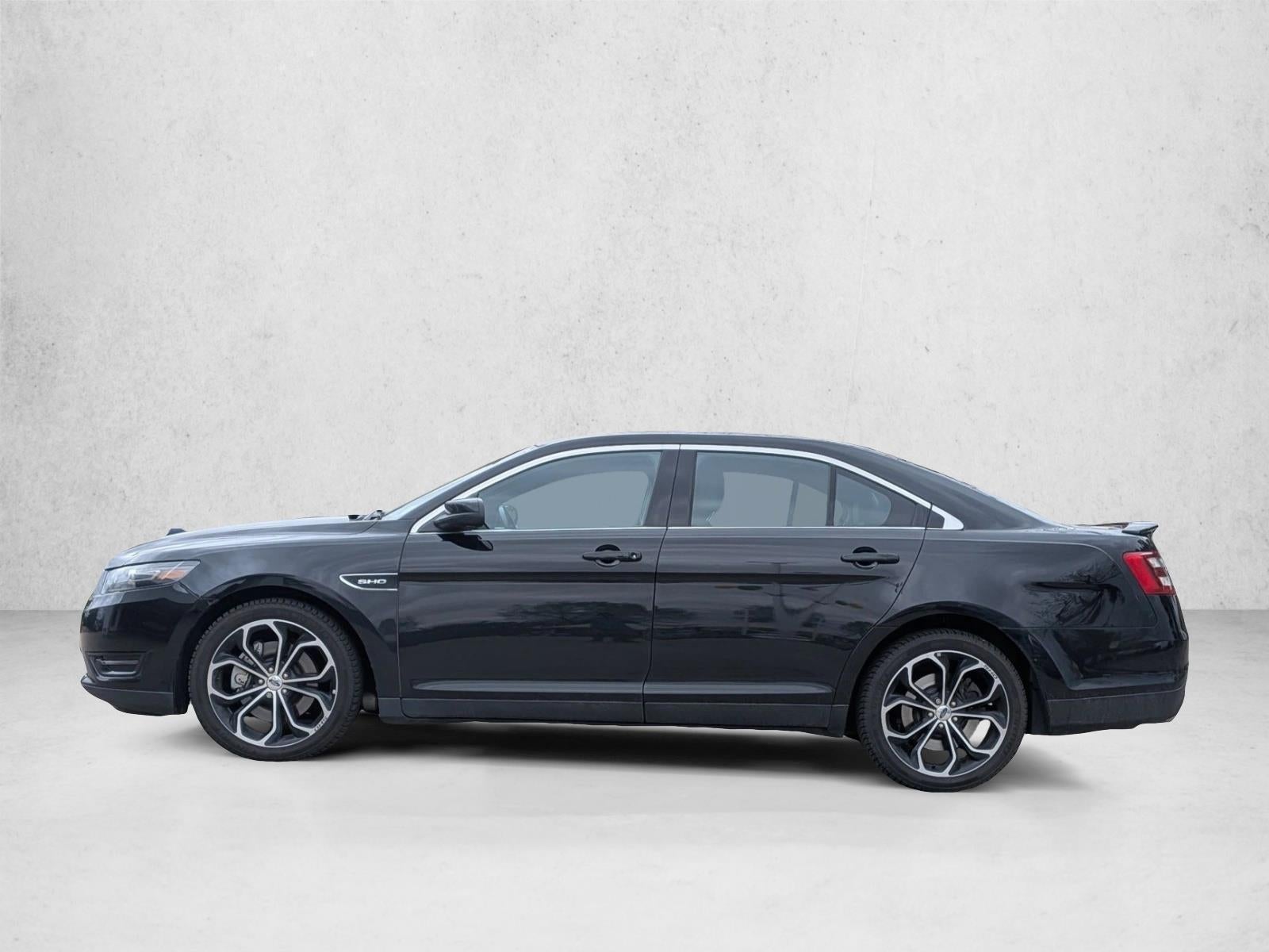 2016 Ford Taurus SHO