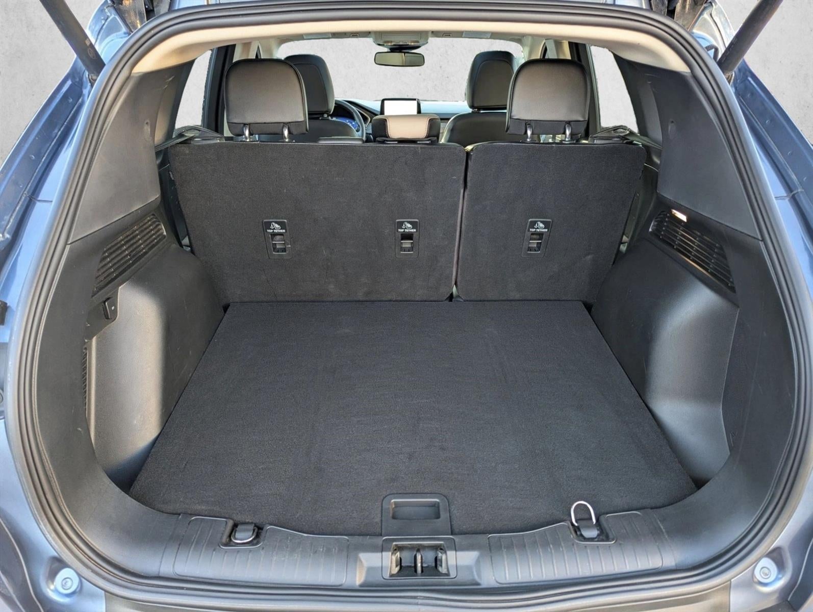 2020 Ford Escape Titanium Hybrid