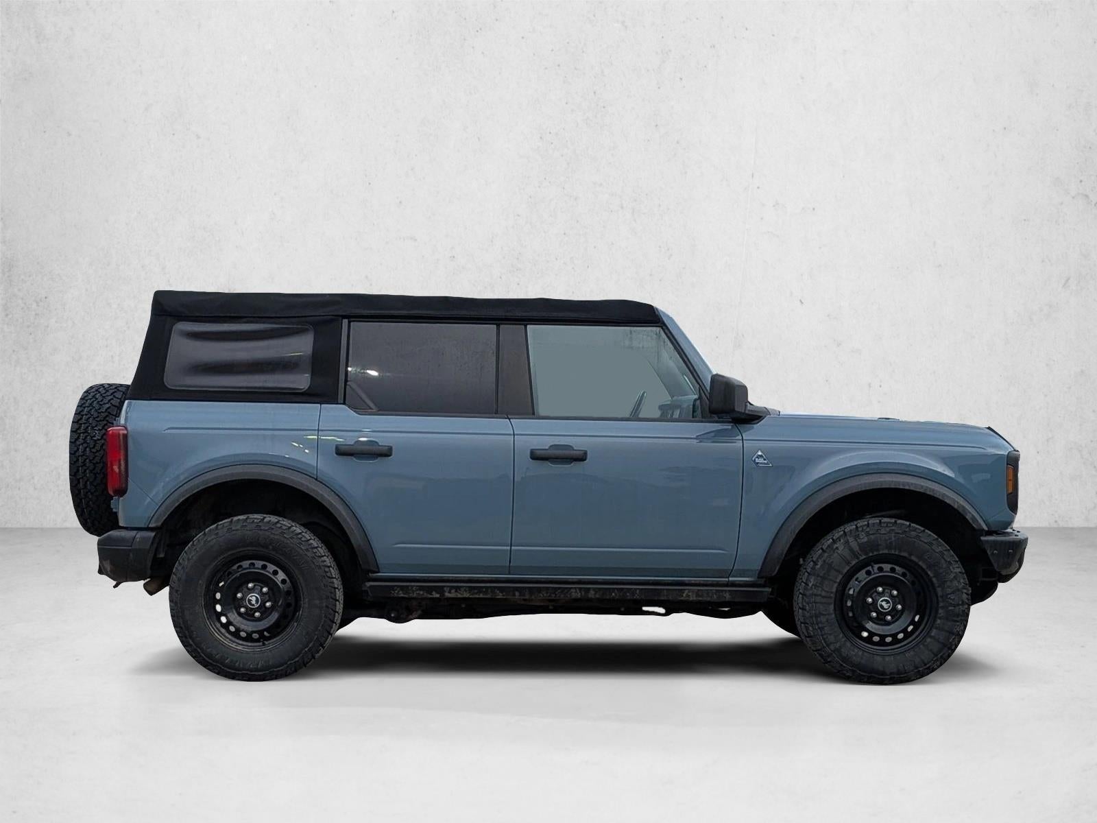 2021 Ford Bronco Base