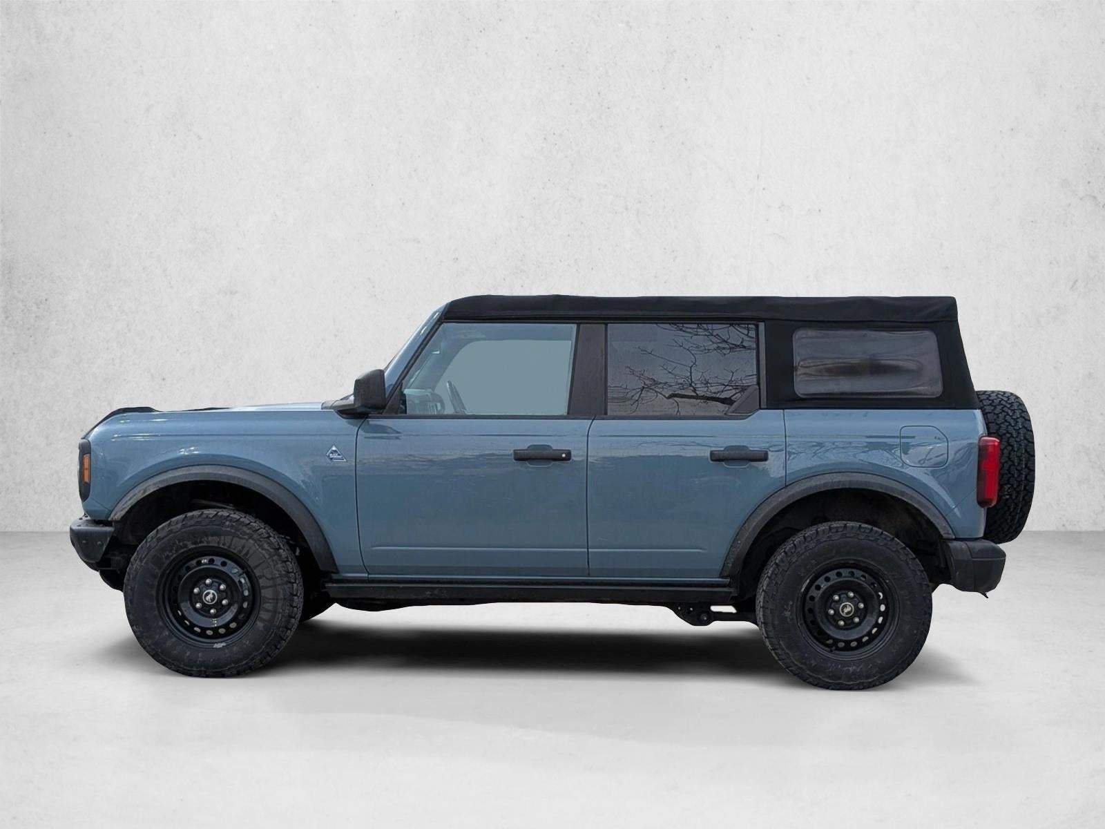 2021 Ford Bronco Base