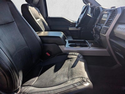 2017 Ford Super Duty F-250 SRW Lariat