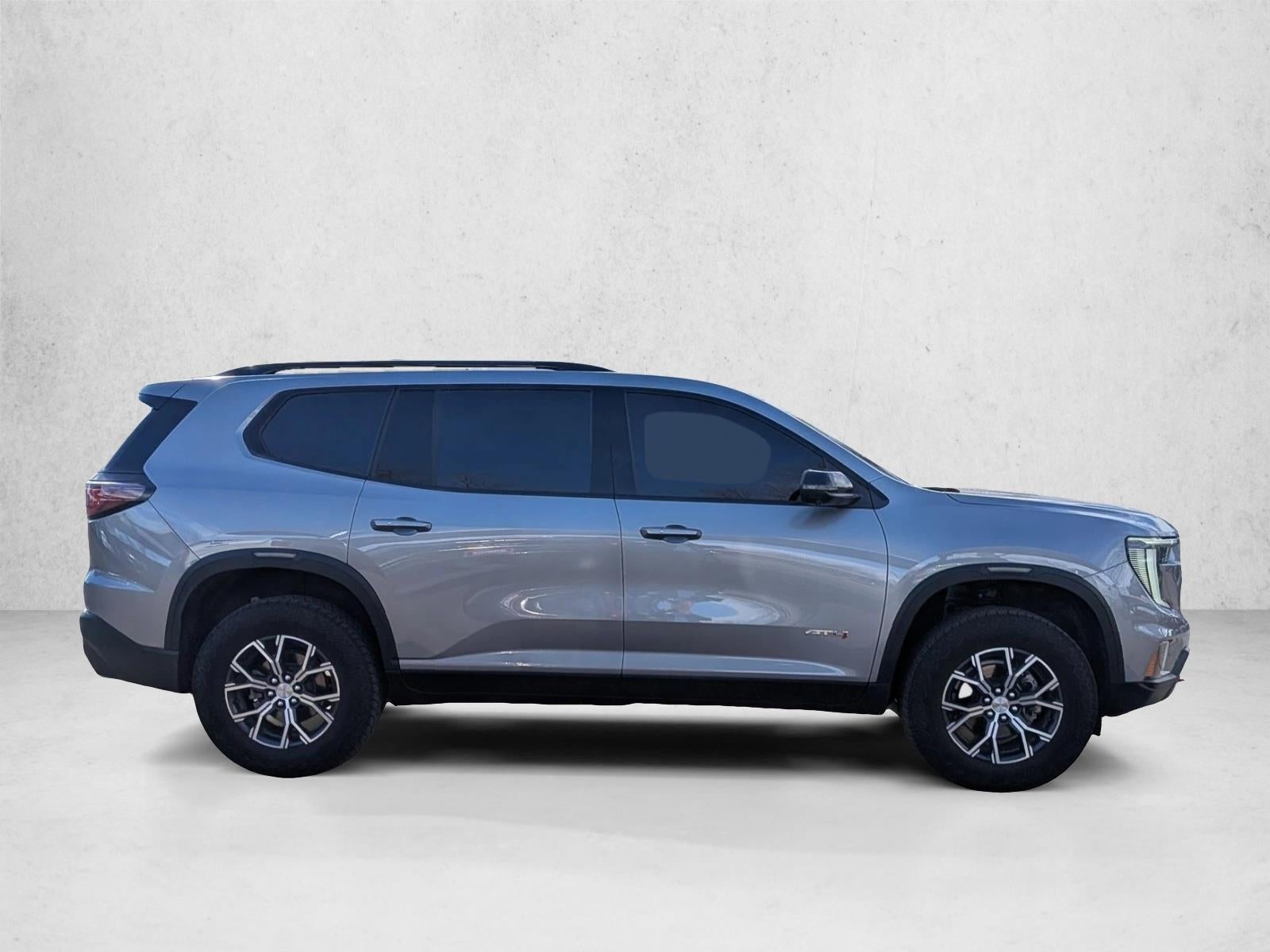 2025 GMC Acadia AT4
