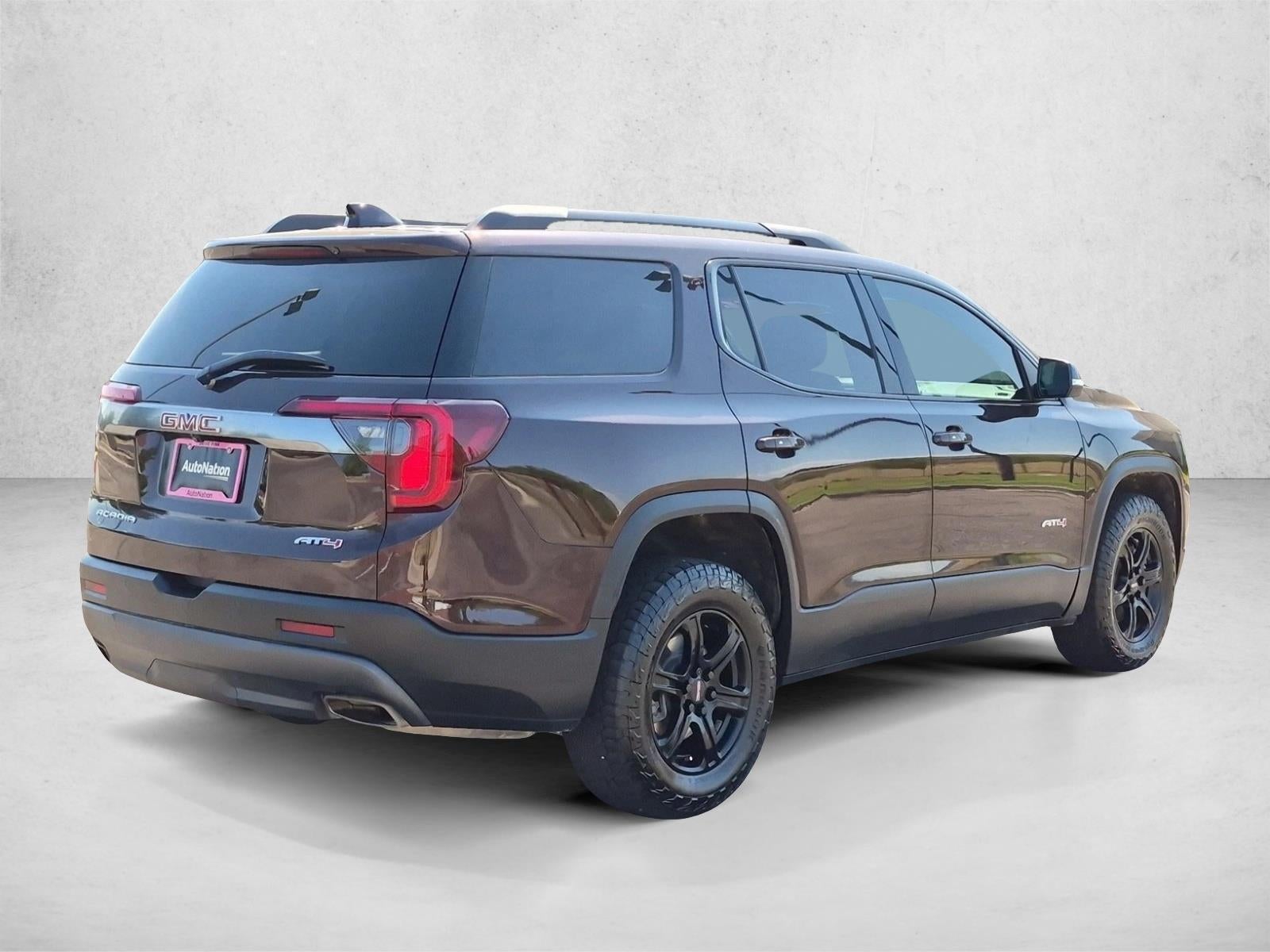 2021 GMC Acadia AT4
