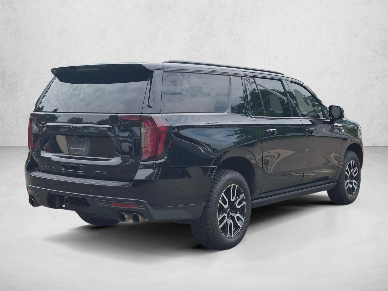 2024 GMC Yukon XL AT4