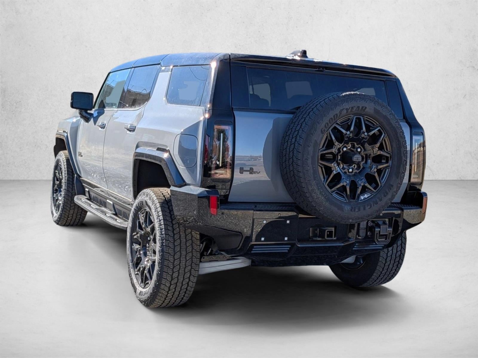 2026 GMC HUMMER EV SUV 2X