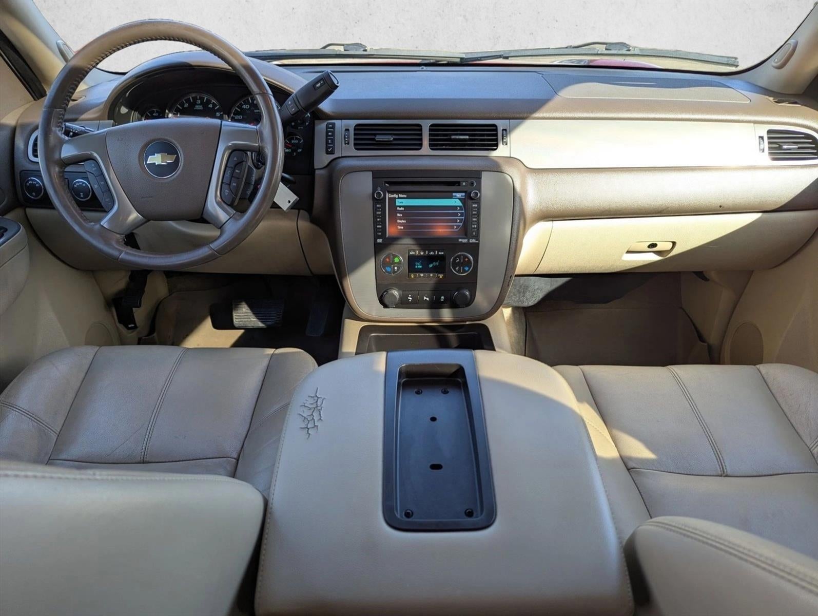 2014 Chevrolet Suburban LT