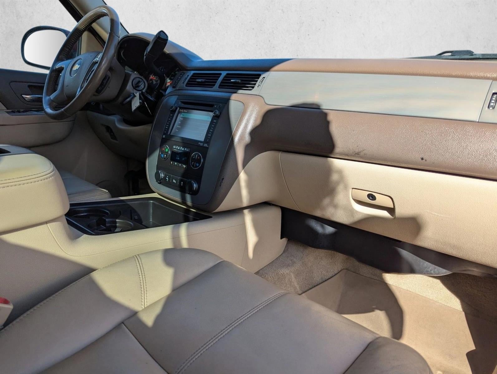 2014 Chevrolet Suburban LT