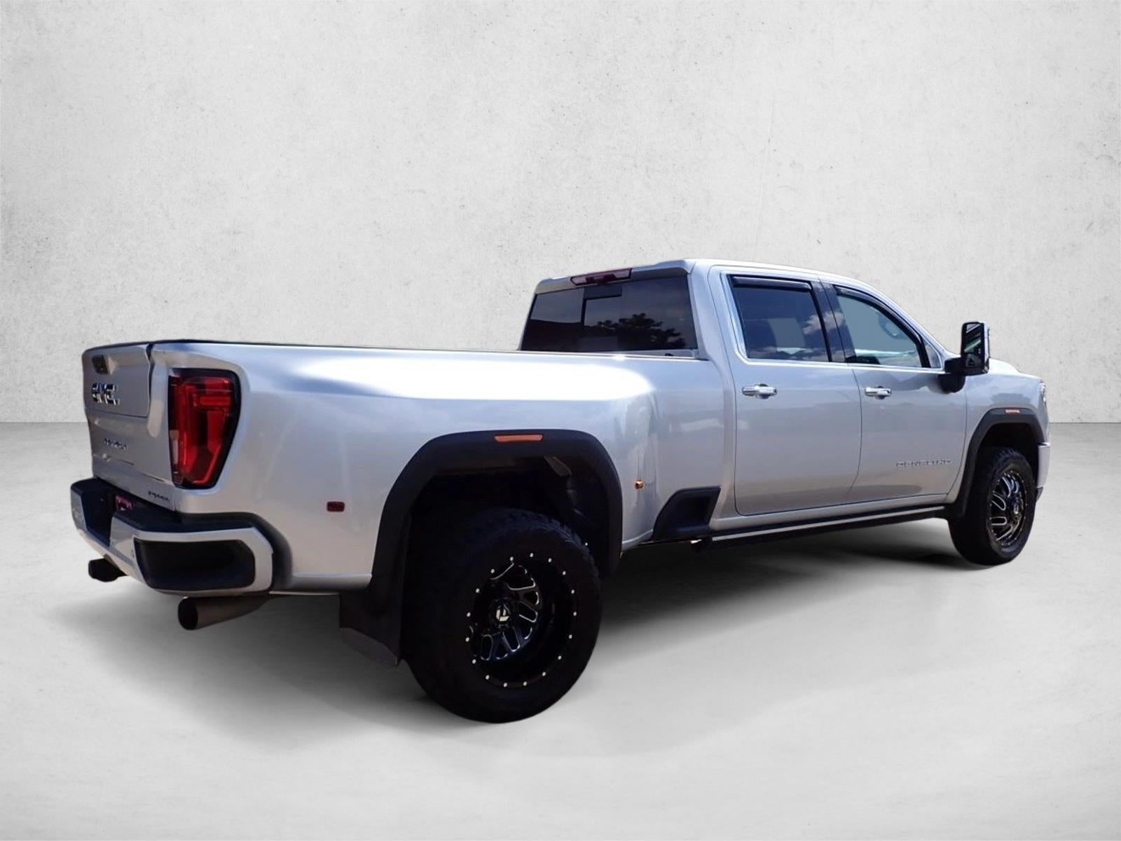 2022 GMC Sierra 3500 HD Denali