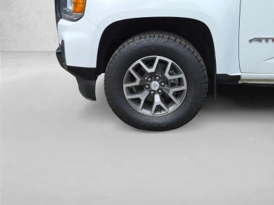 2022 GMC Canyon 4WD AT4 w/Cloth