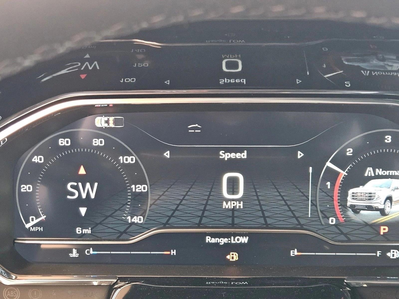 2025 GMC Sierra 1500 Elevation