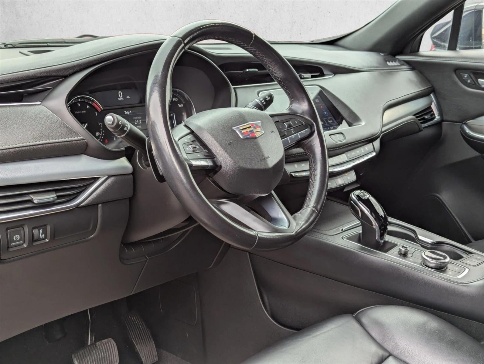 2023 Cadillac XT4 Premium Luxury