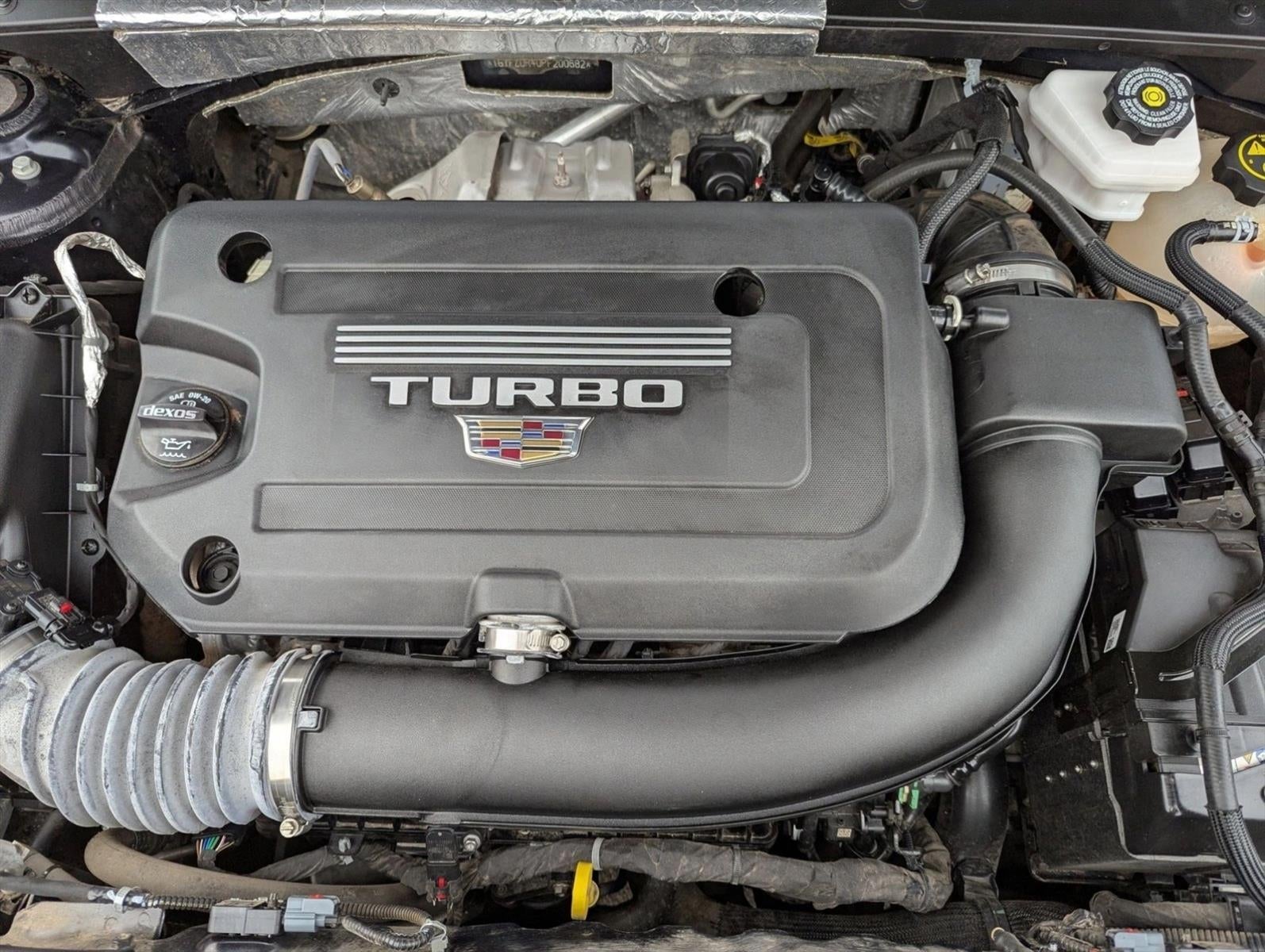 2023 Cadillac XT4 Premium Luxury