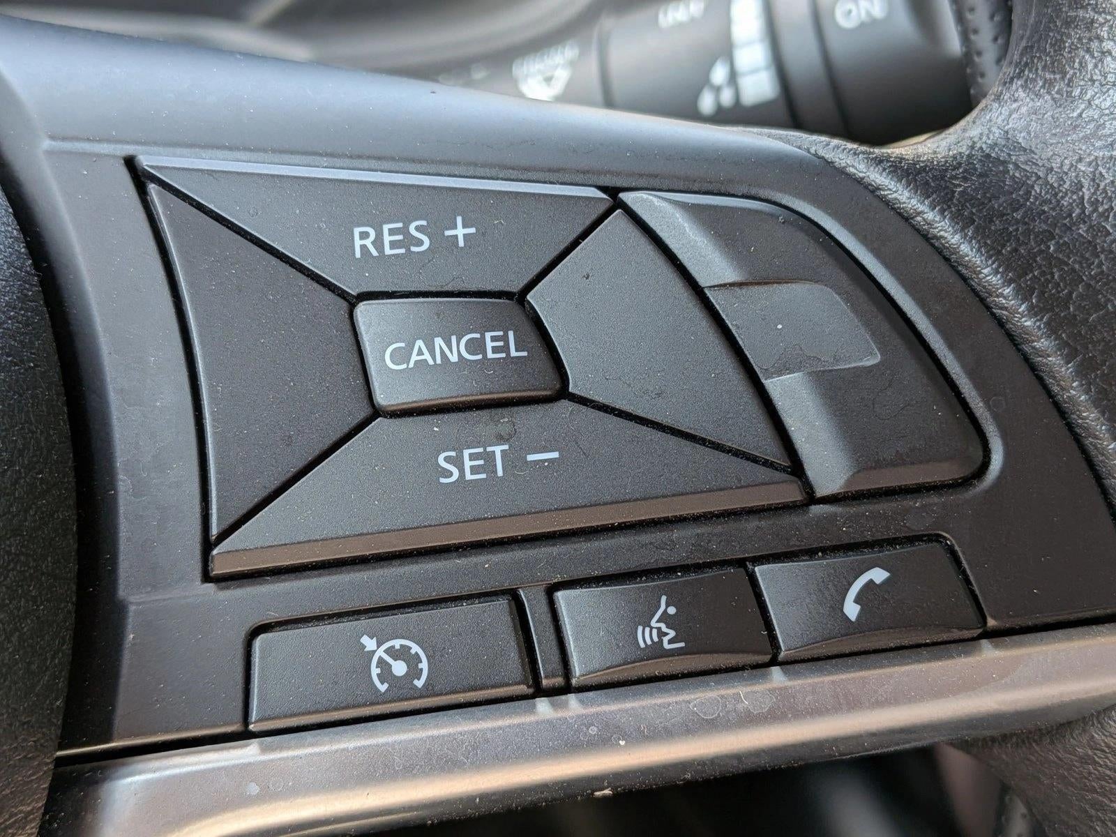 2025 Nissan LEAF S
