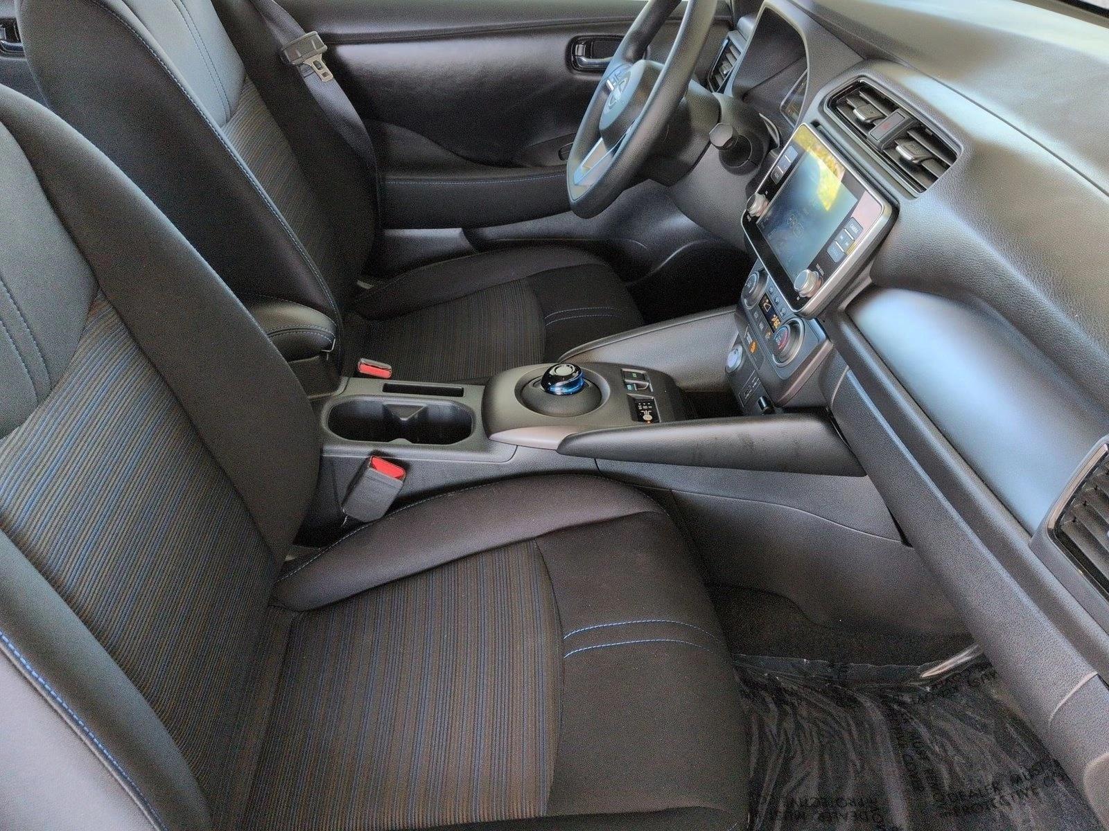 2025 Nissan LEAF S