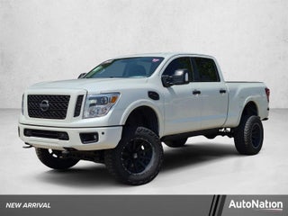 2017 Nissan TITAN XD PRO-4X Diesel