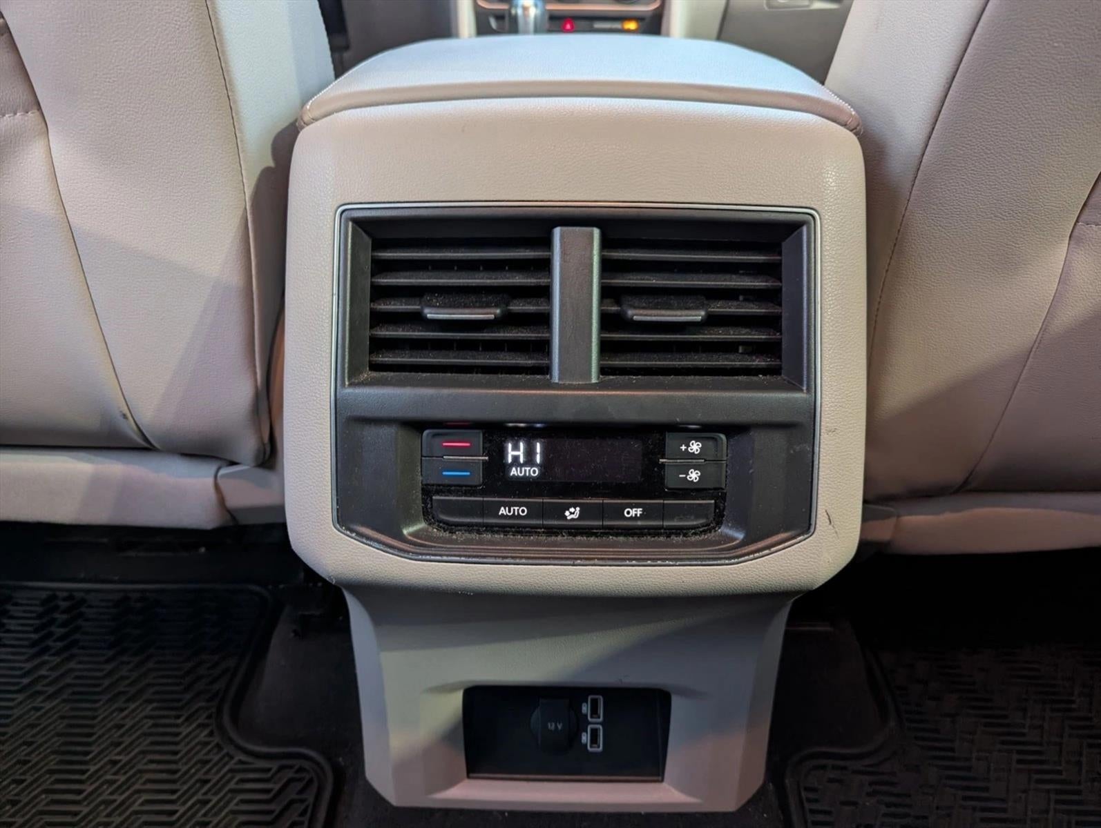 2018 Volkswagen Atlas 2.0T SE