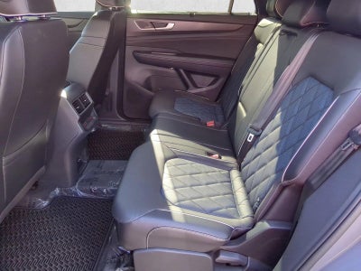 2024 Volkswagen Atlas Cross Sport 2.0T SEL Premium R-Line