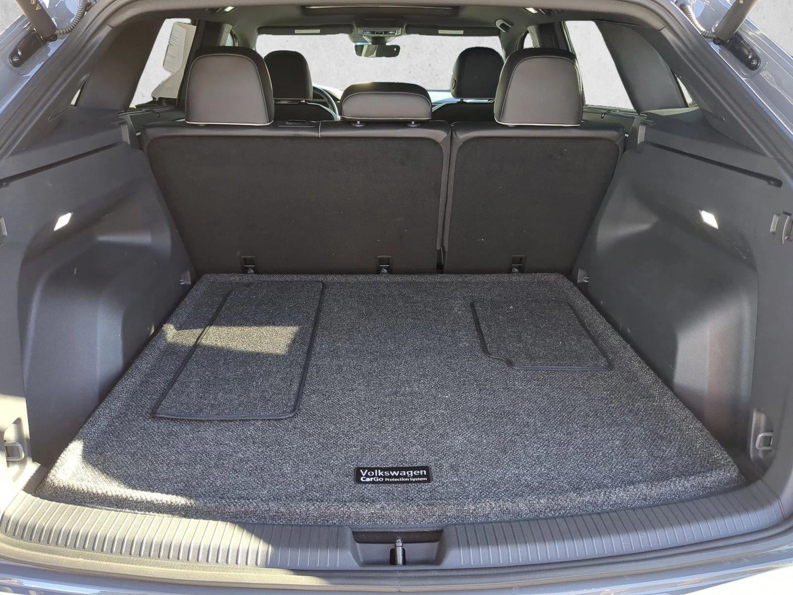 2024 Volkswagen Atlas Cross Sport 2.0T SEL Premium R-Line