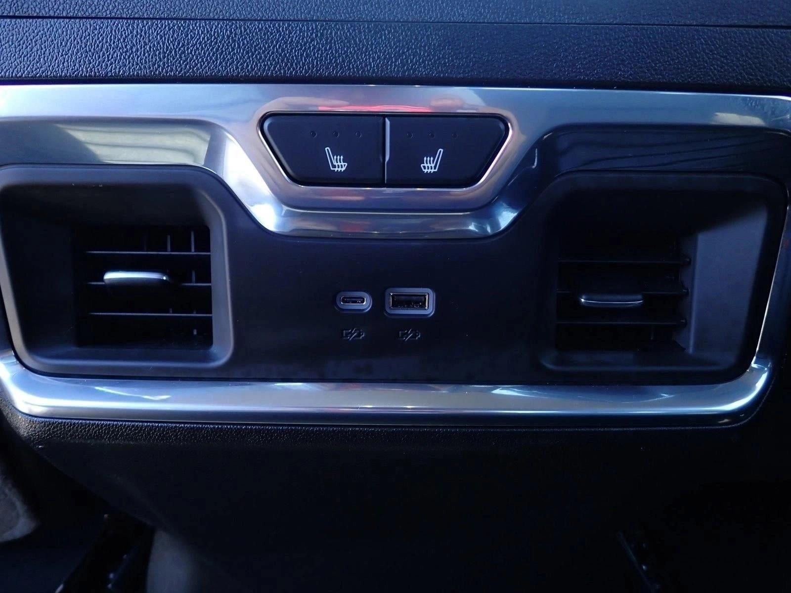 2025 Chevrolet Silverado 3500 HD LTZ