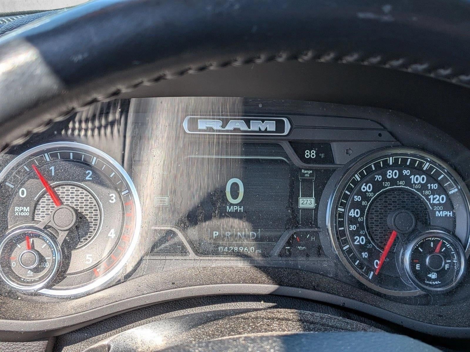 2023 RAM 2500 Laramie Crew Cab 4x4 6'4" Box