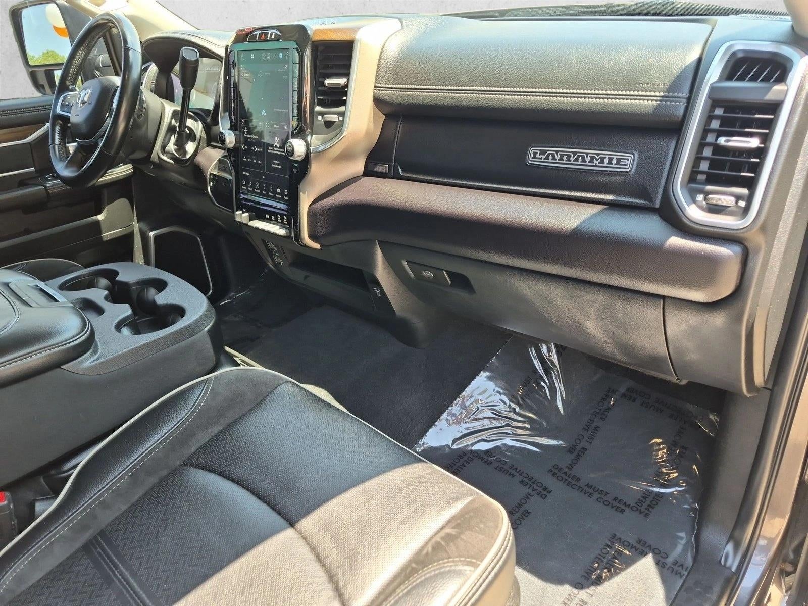 2023 RAM 2500 Laramie Crew Cab 4x4 6'4" Box