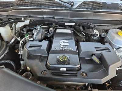 2023 RAM 2500 Laramie Crew Cab 4x4 6'4" Box